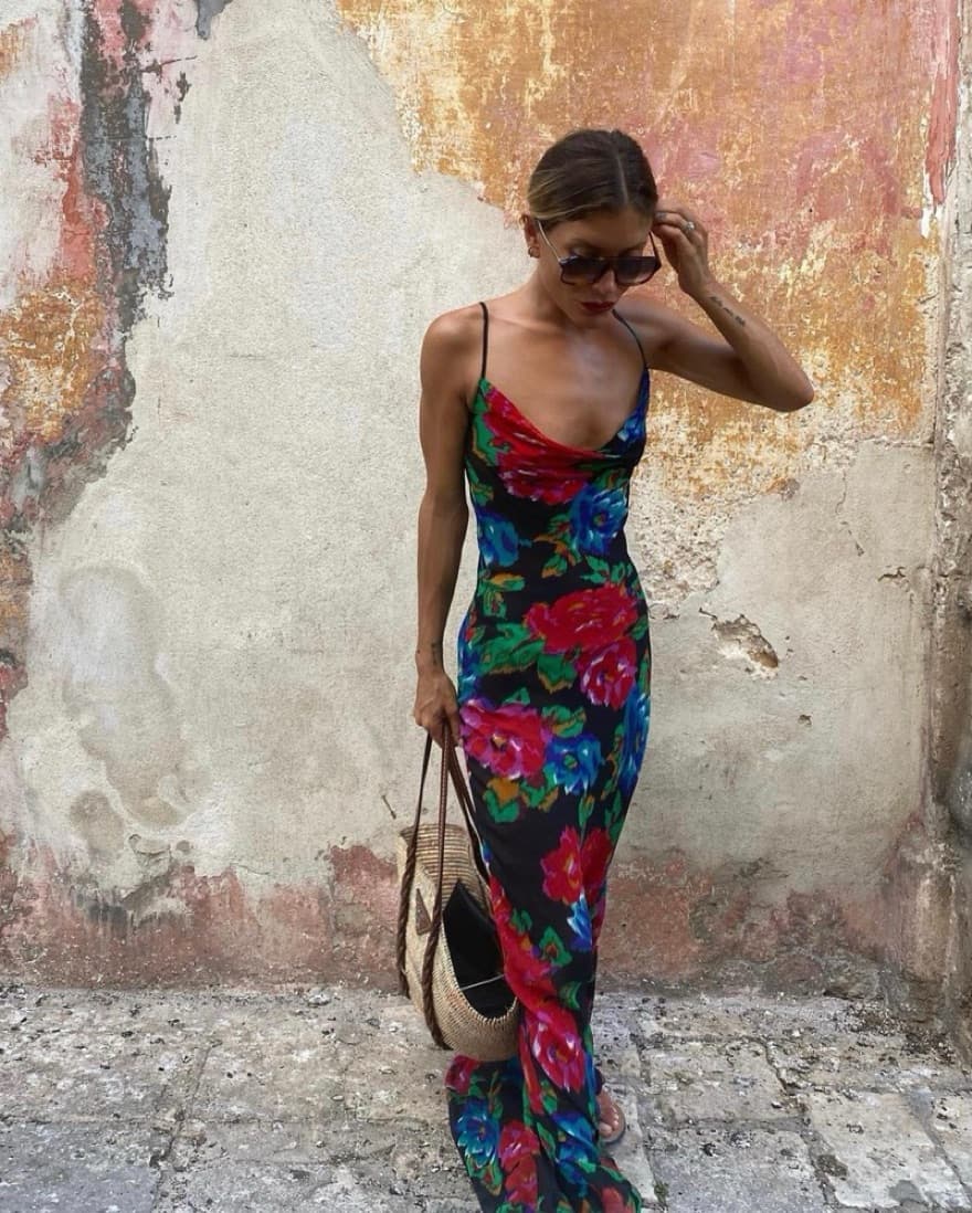 Gorgeous Rat And Boa Gown! - Image 1