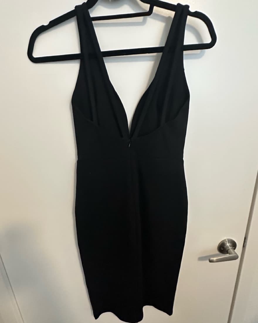 Lulus black sexy dress - Image 3