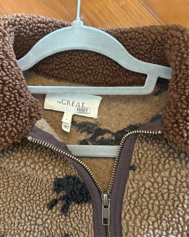 The Great - pasture Fleece  - Image 6