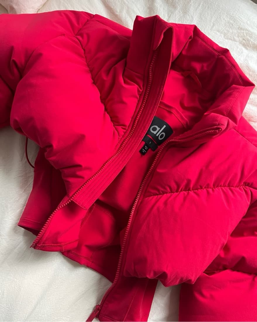 Alo Puffer Jacket - Image 2