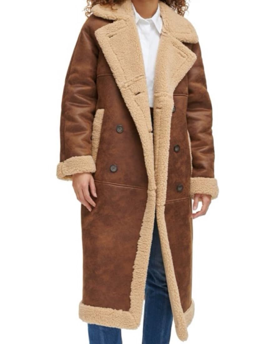Oversized Levi’s Fur Coat - Image 2