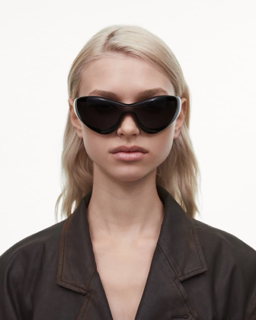 CHIMI Sunglasses ‘The One’ - Black - Image 6