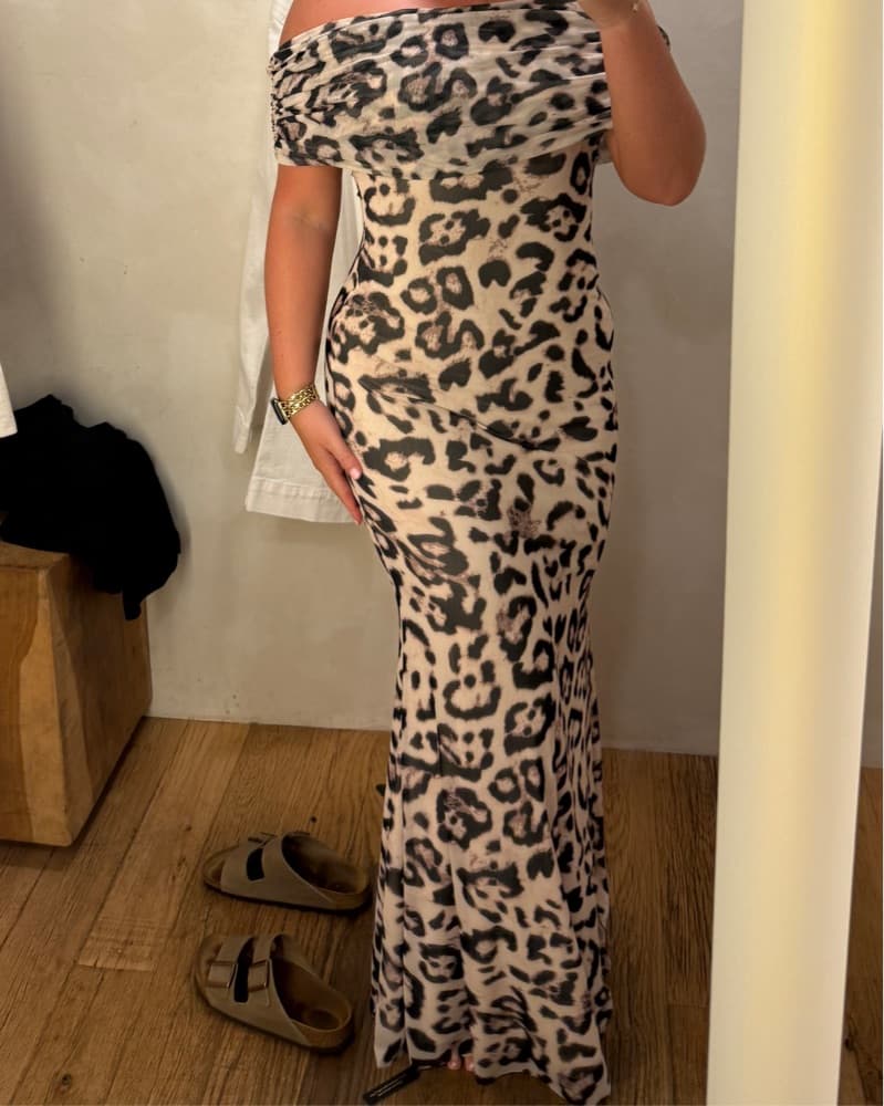 Glamorous Leopard Print Maxi Dress - Image 4
