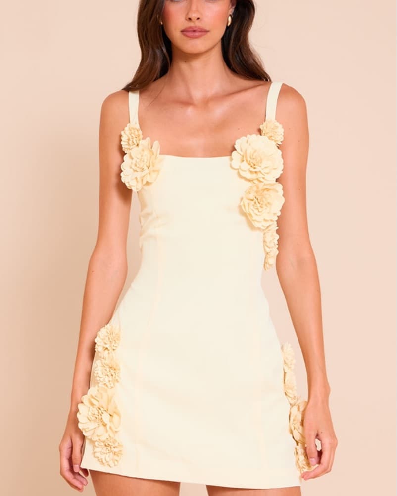 Elegant Floral Embellished Dress - Image 1