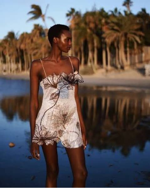 ✨Stunning Sequin Floral Mini Dress - Image 4