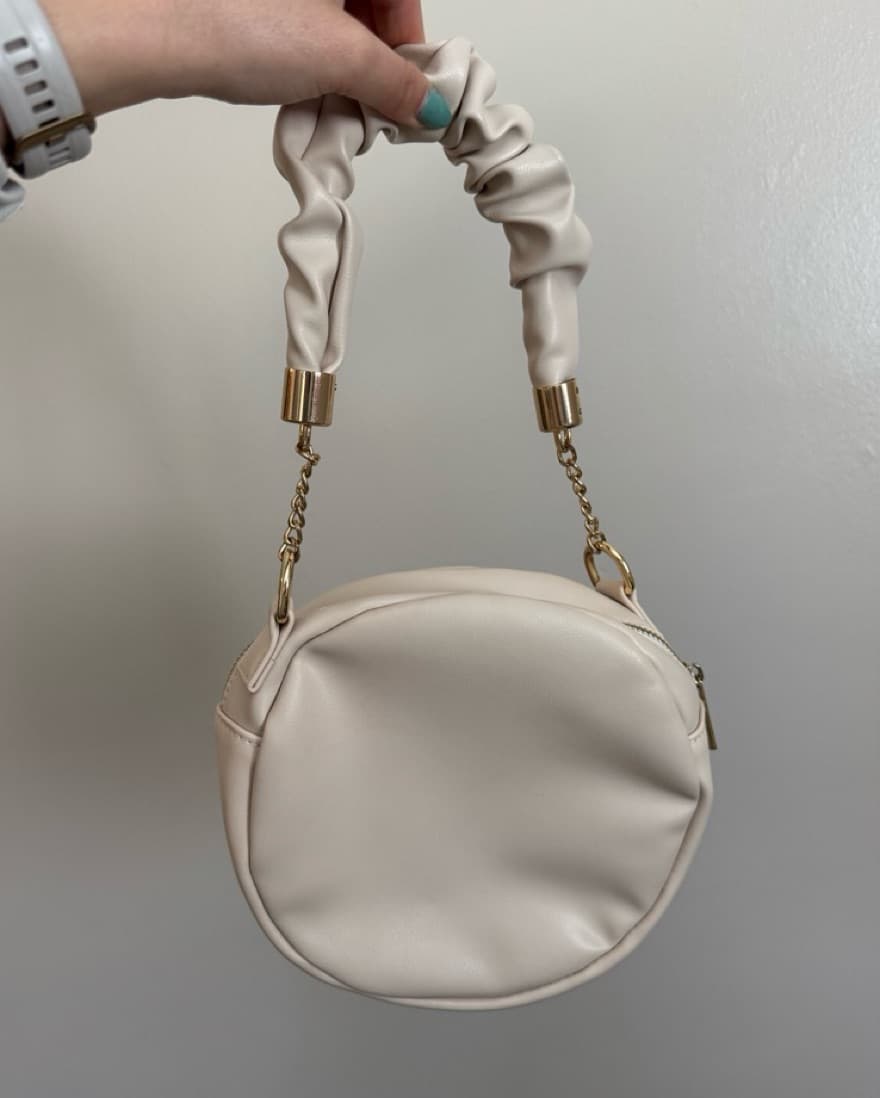 Cream Round Purse - Image 1