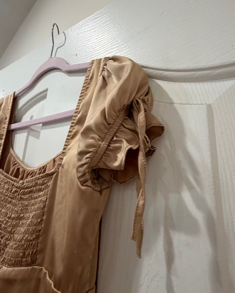 Tan Slik Dress perfect for party/picnic - Image 4