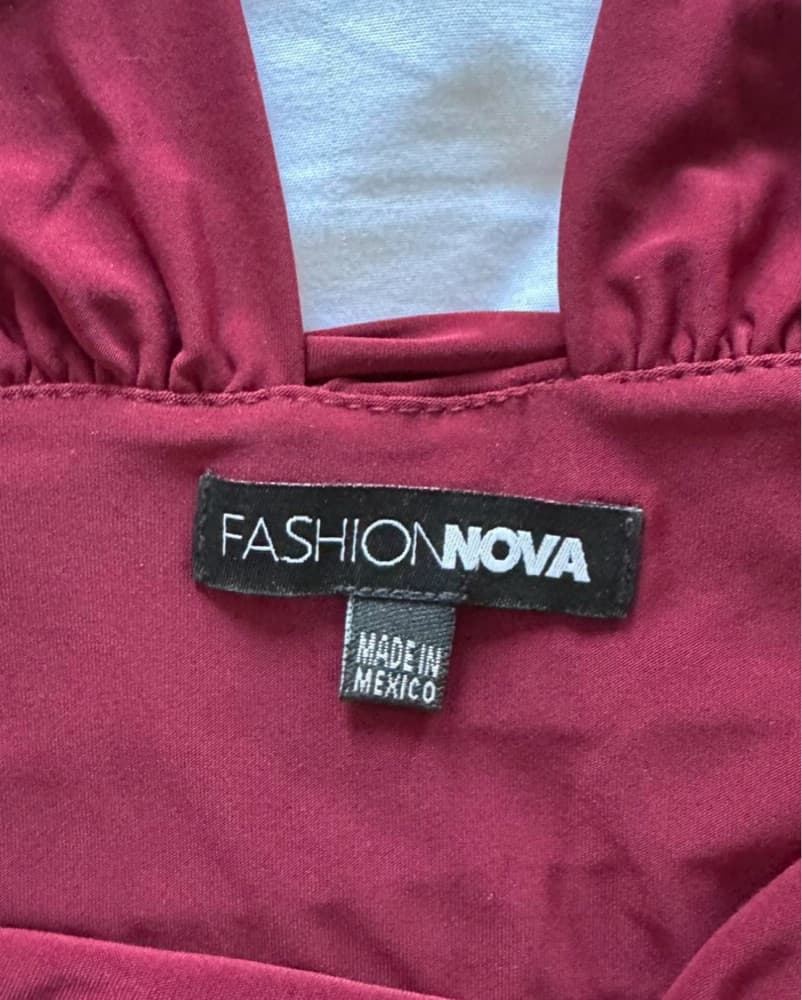 FashionNova - Wine colored Ruched Dress  - Image 3