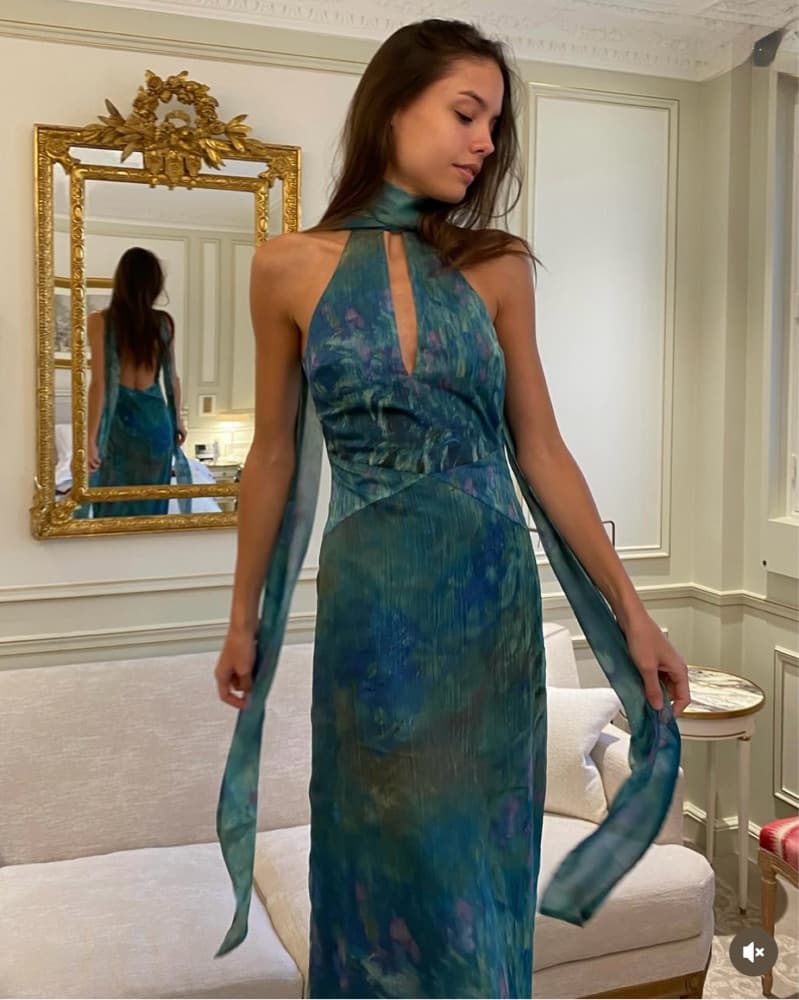 Vibrant Floral Halter Maxi Dress - Image 2