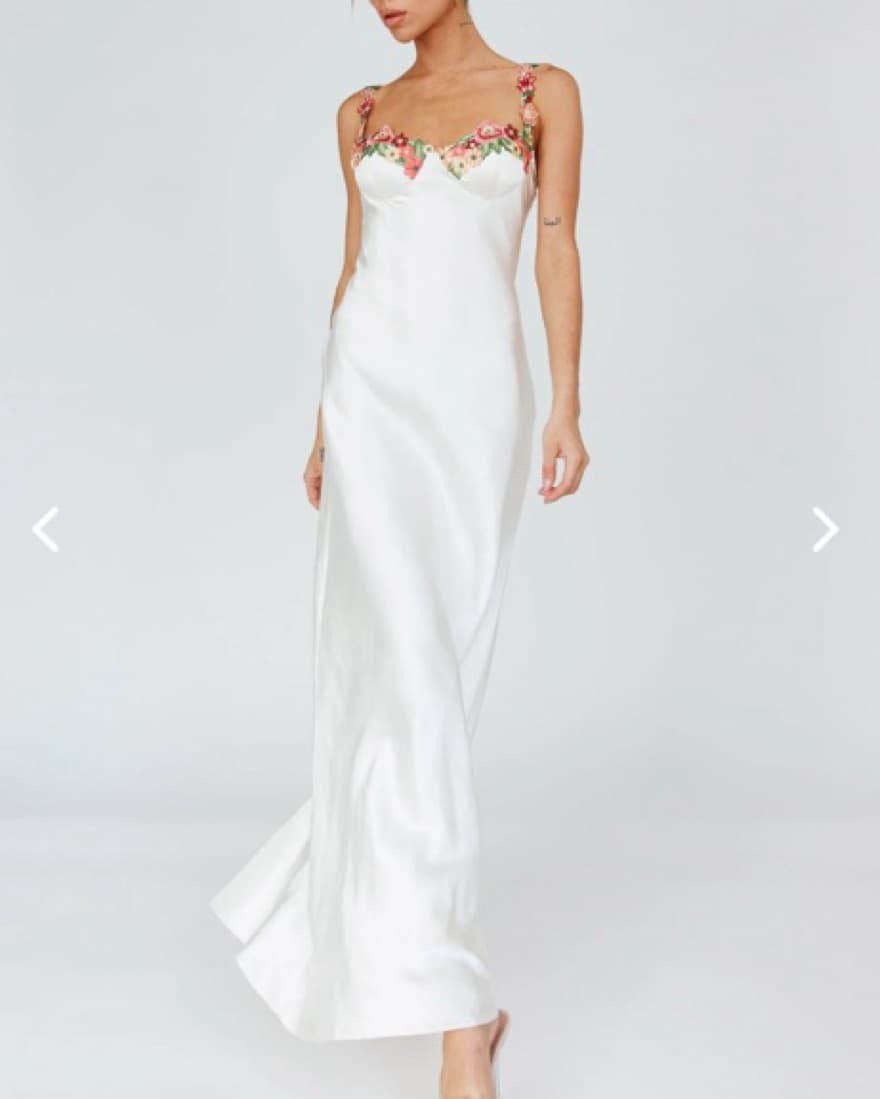 Perfect For Upcominf Spring Brides  - Image 2