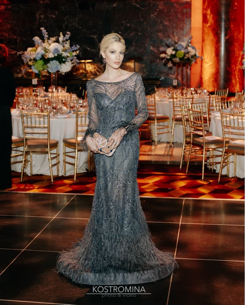 Glamorous Feathered Gown in Dark Grey - Image 2