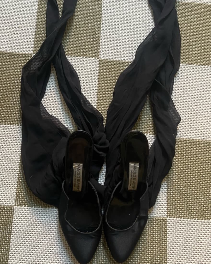 Manolo Blahnik Satin & Silk Wrap Heel - Image 4