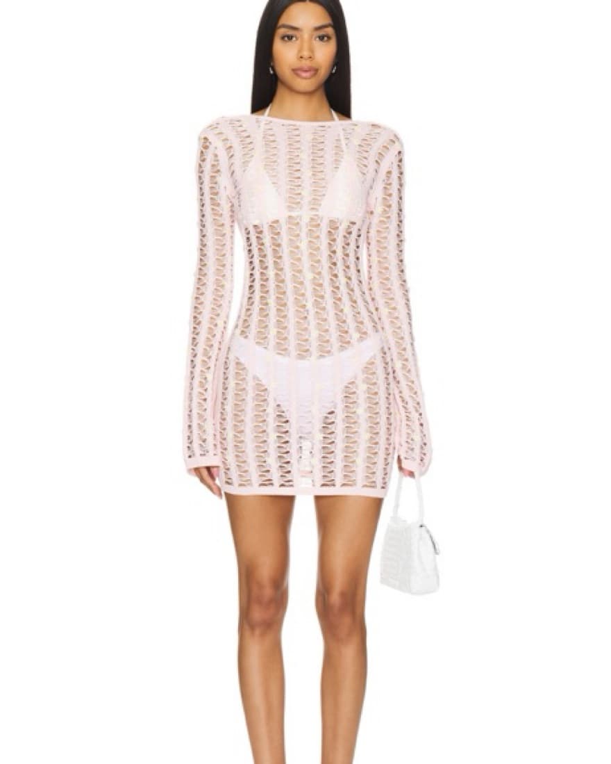 Vibrant Tropical Vacation Outfit - Image 1