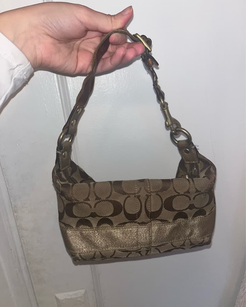 Vintage Coach Gold Purse - Image 1