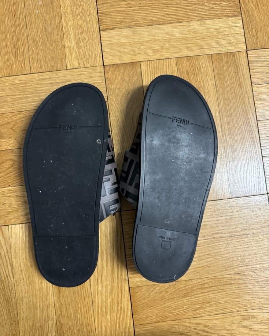 Fendi Logo Dad Sandals - Image 2