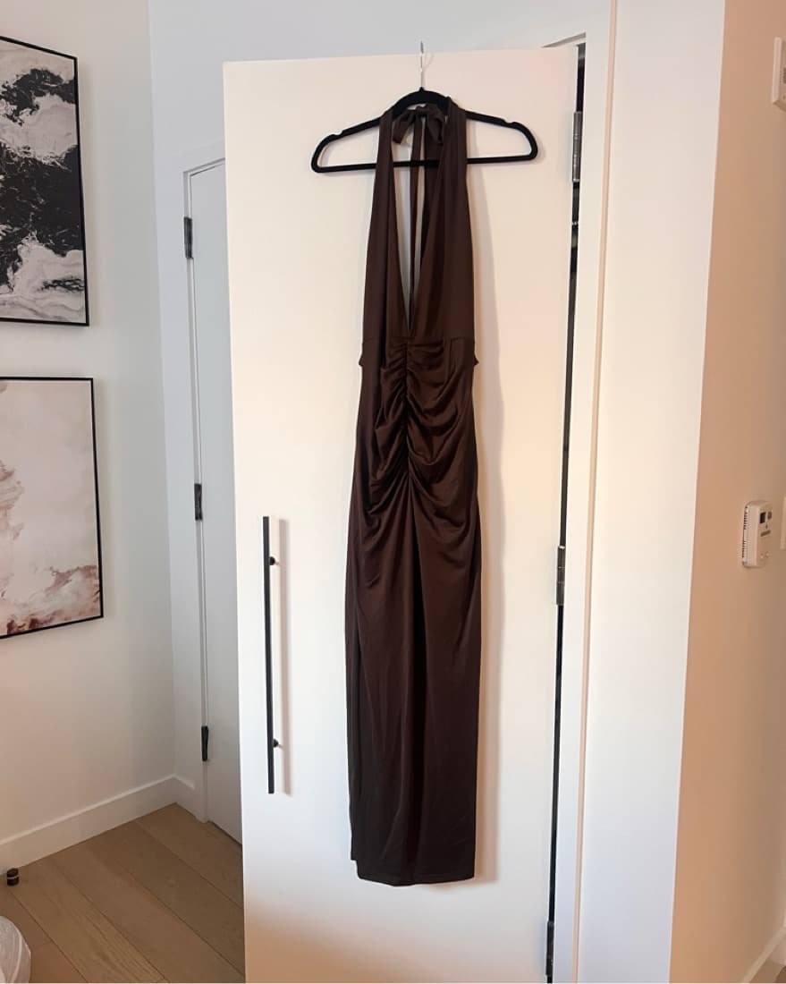 Elegant Draped Halter Maxi Dress - Image 5