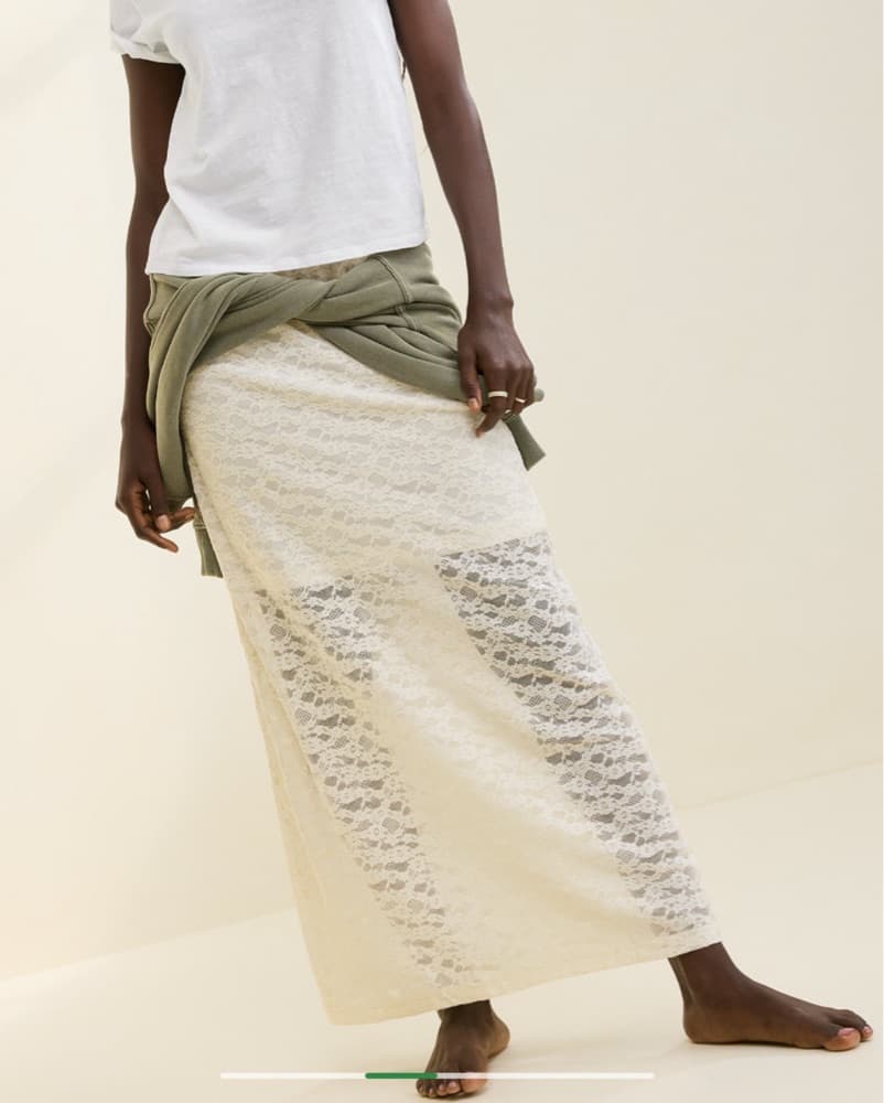Vintage Lace Midi / Maxi Skirt  - Image 3