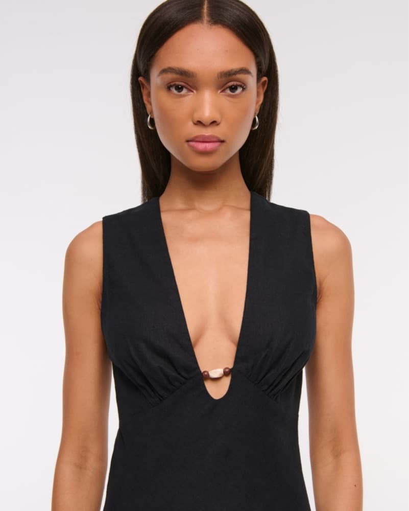 Black Beaded Plunge Linen Maxi Dress - Image 3