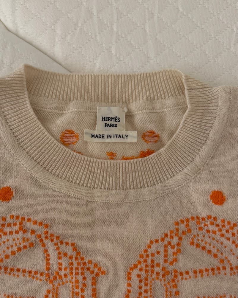 Hermès Cashmere  Sweater - Image 3