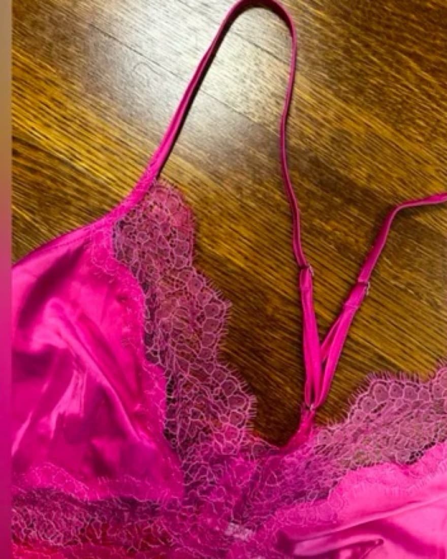 Victoria’s Secret Red and Pink Lace Slip - Image 3