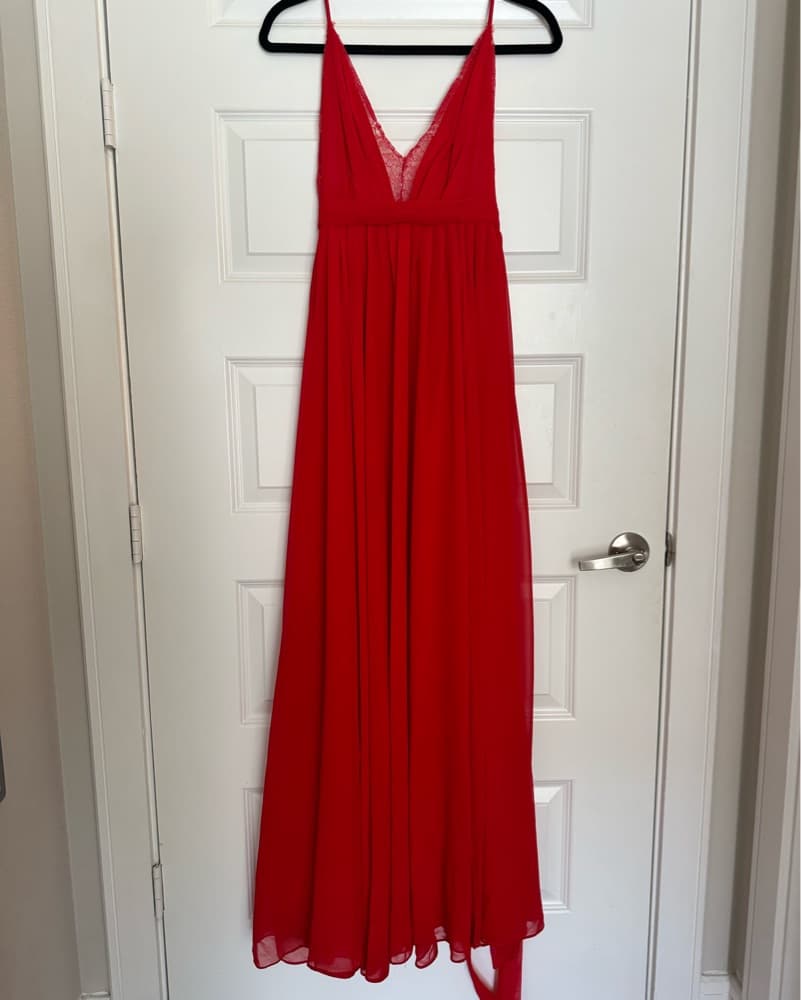Michael Costello Red Chiffon Justin Gown - Image 1
