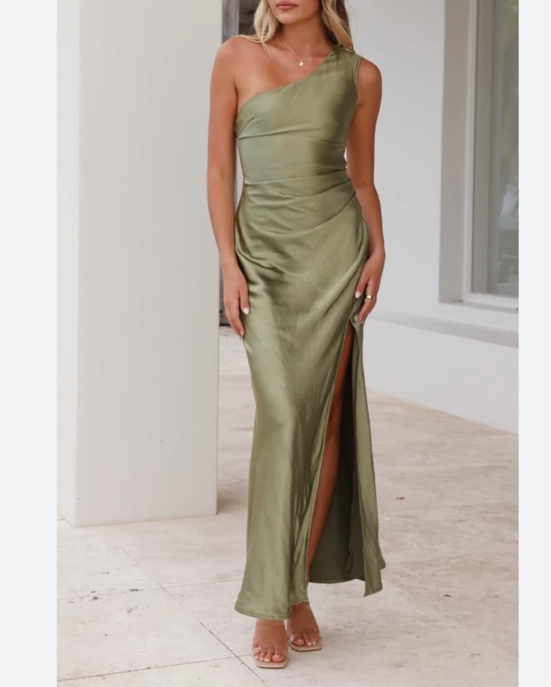 Elegant Sage Green Bridesmaid Dresses - Image 1