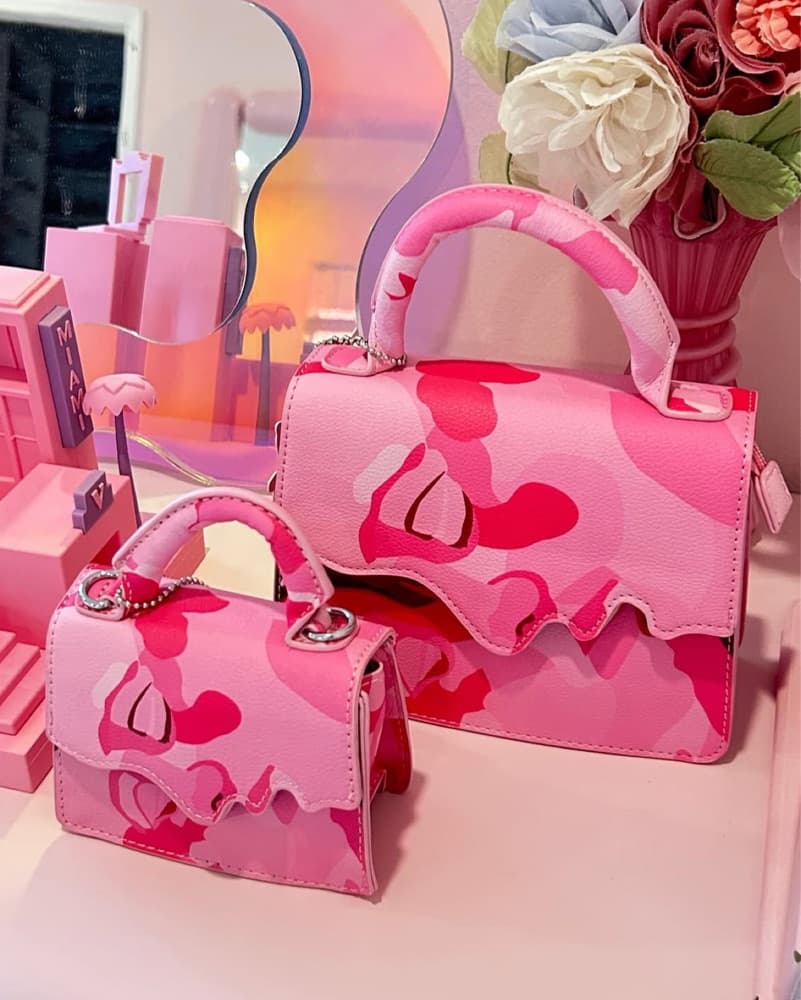 KidSuper Kissing Bag - Hot Pink - Image 2