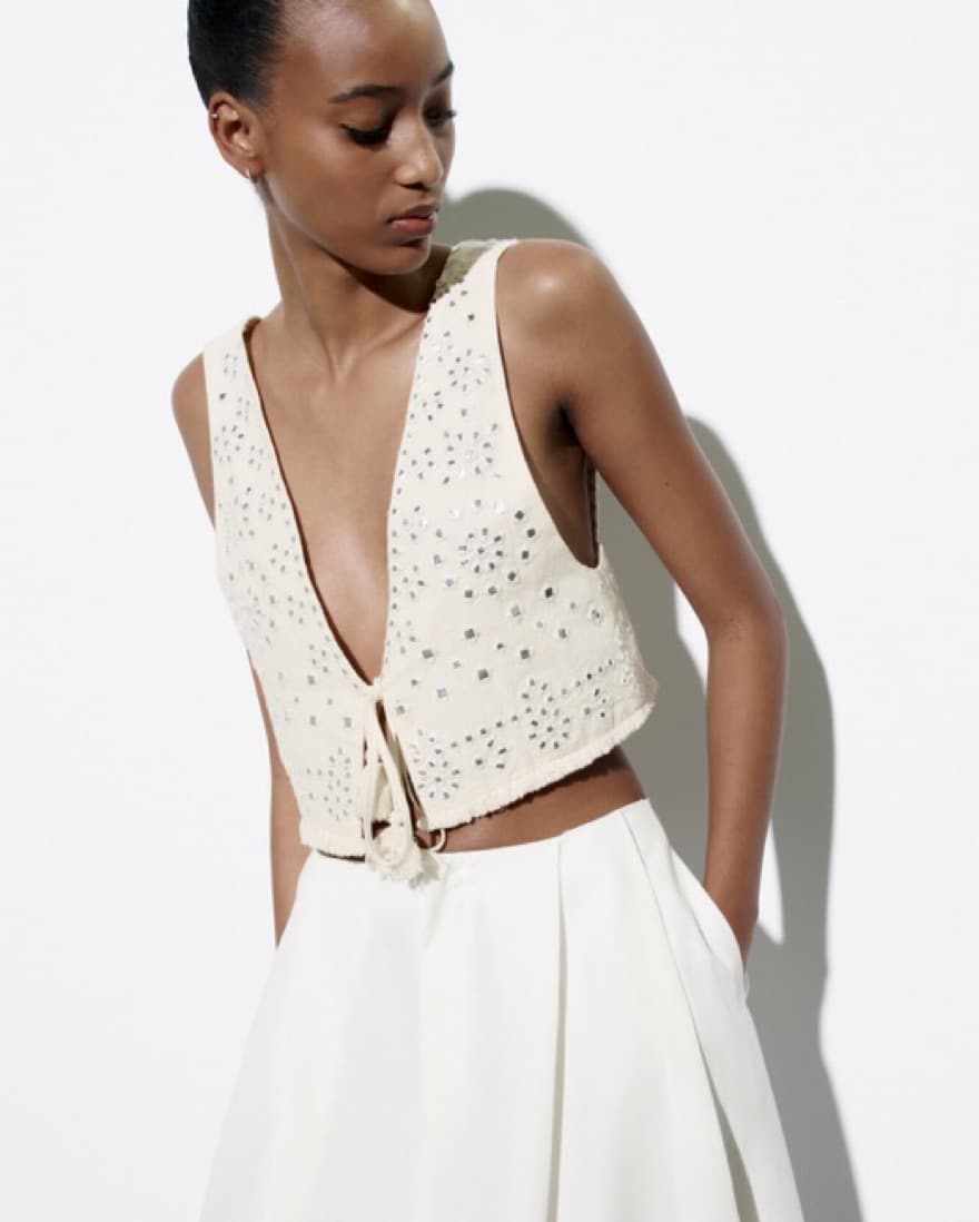 Embroider Crop Top - Image 2