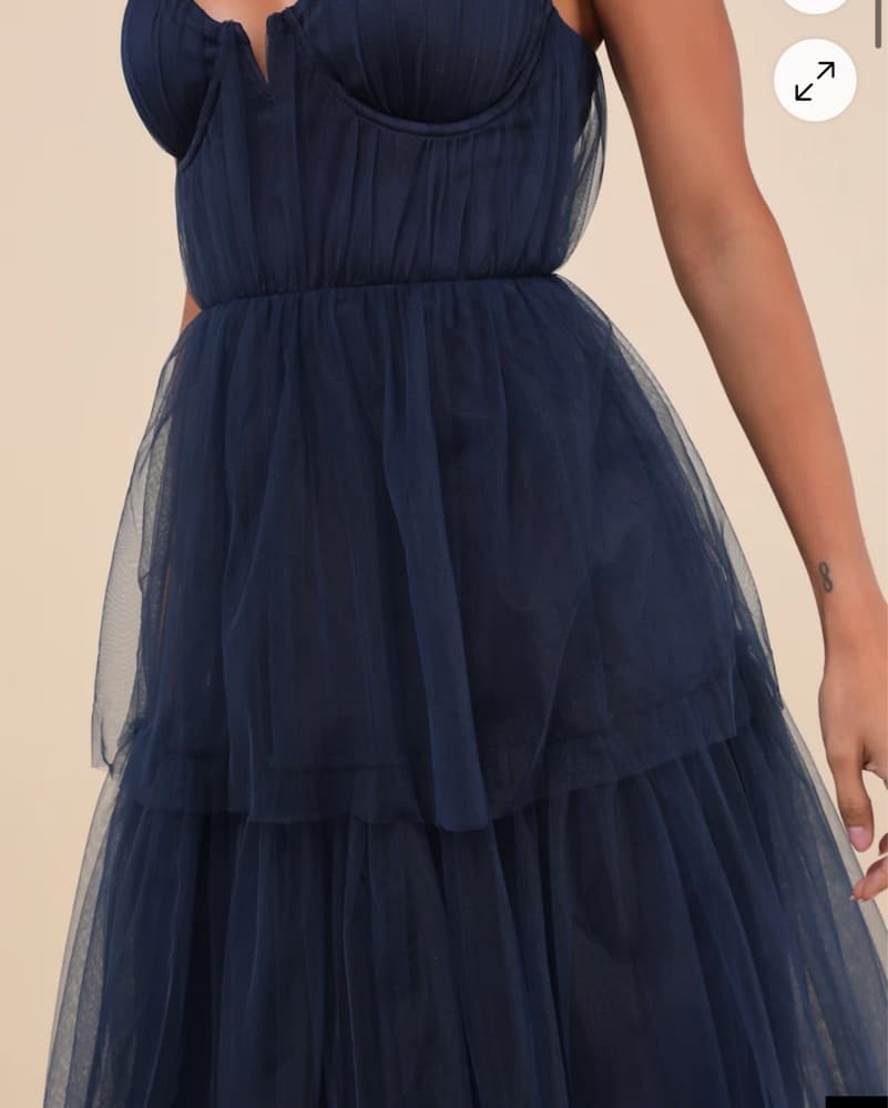 Unforgettable Poise Navy Blue Tulle Bust - Image 4