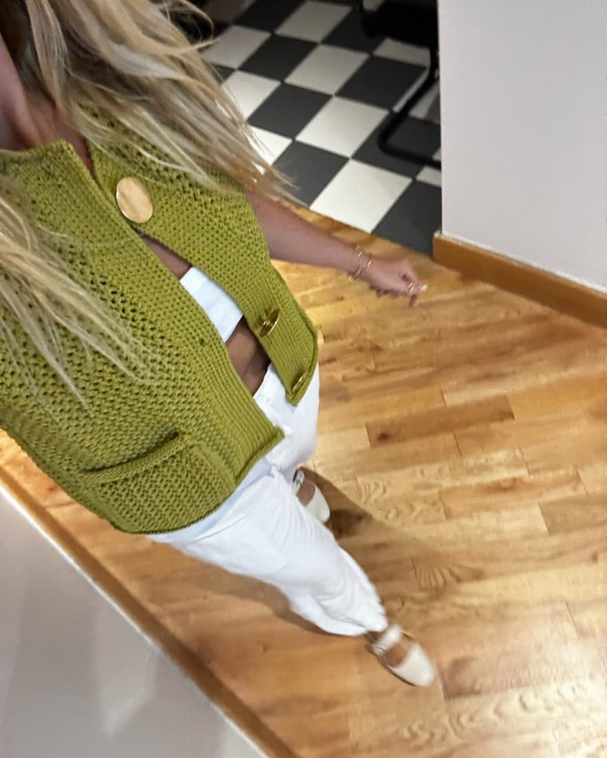 Green sweater Vest - Image 2