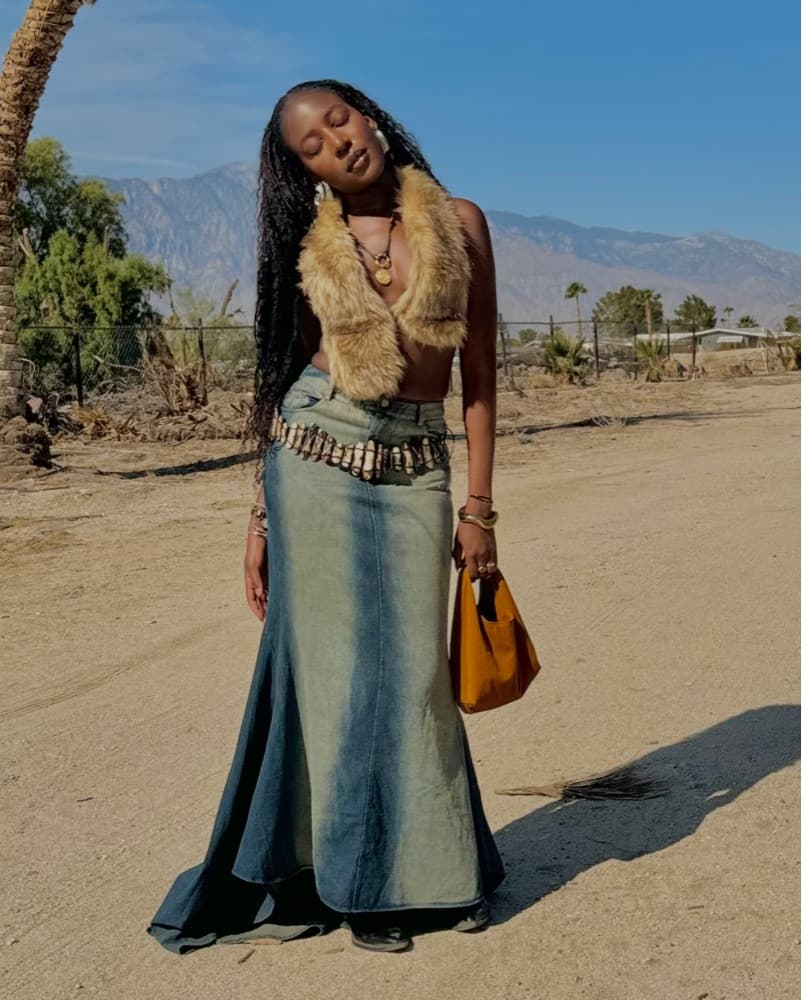 Flowy Denim Maxi Skirt With Train - Image 4