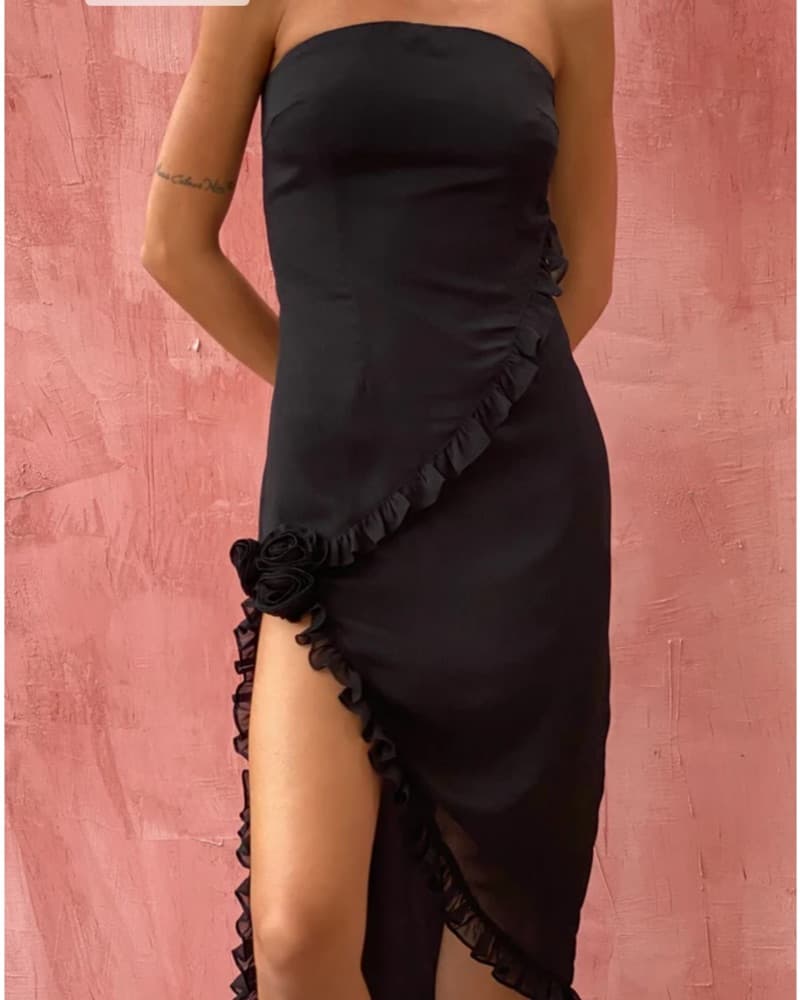 Black Ruffle Motel Rocks Midi Dress - Image 2