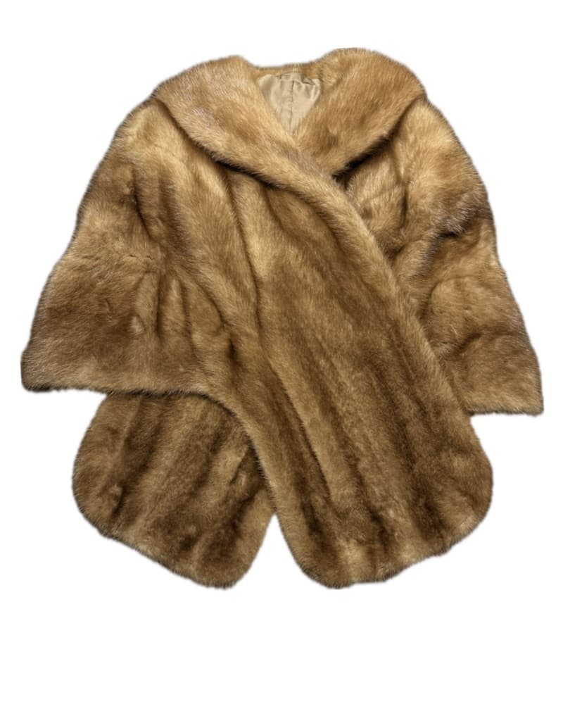 Vintage Fur Shawl - Image 1