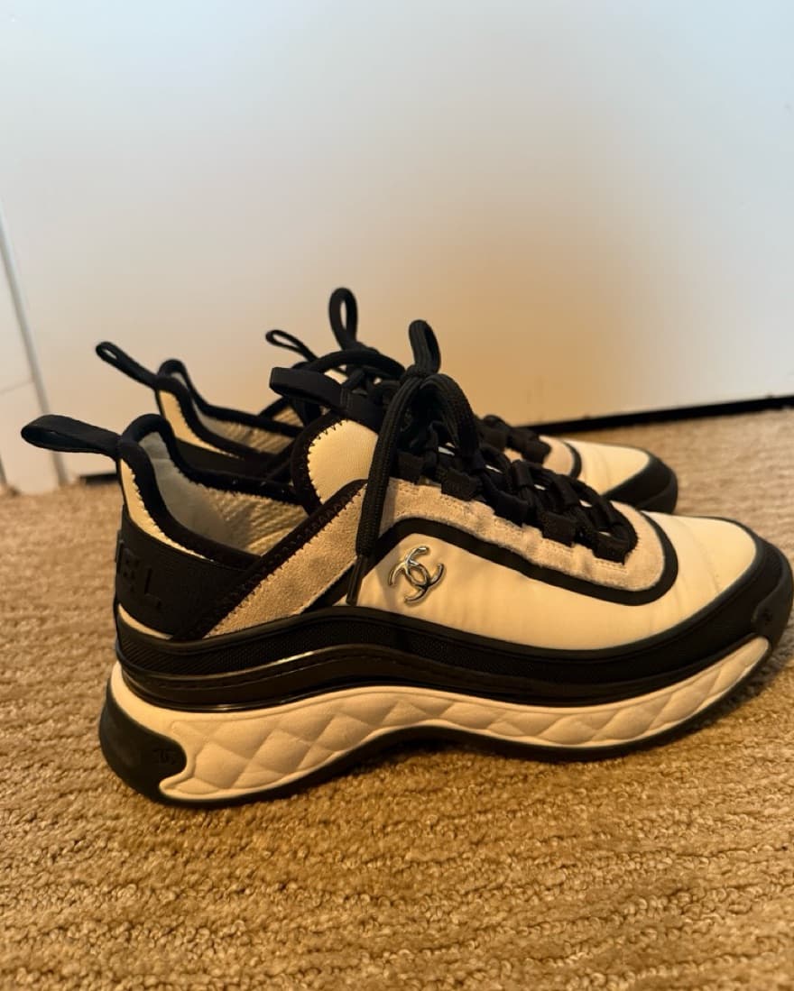 Chanel Black/White Sneakers Size 6 1/2 - Image 4