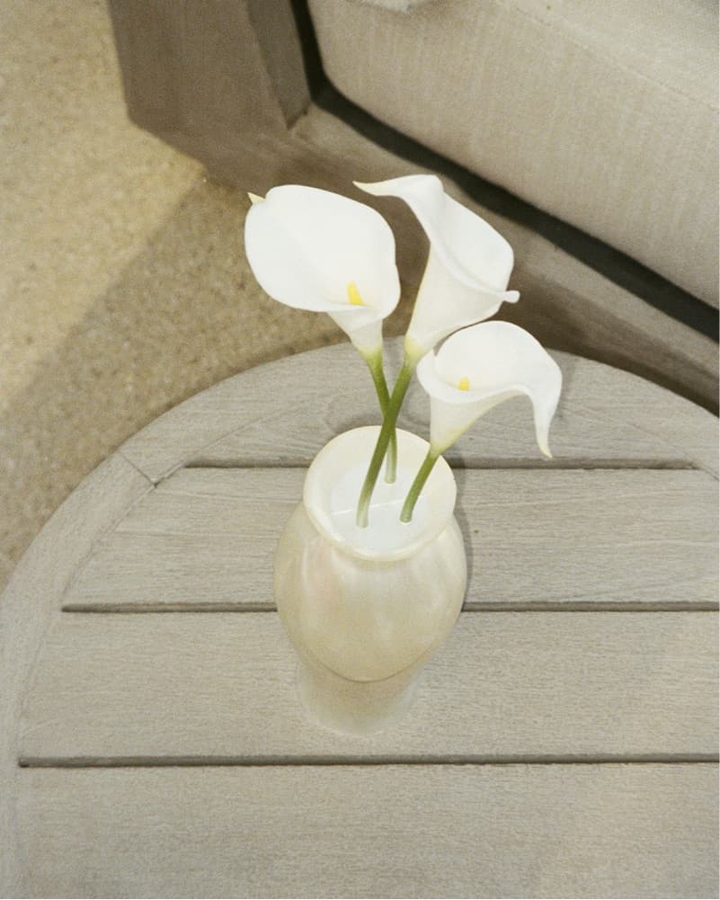 Cult Gaia Florence Clutch Calla Lily  - Image 4