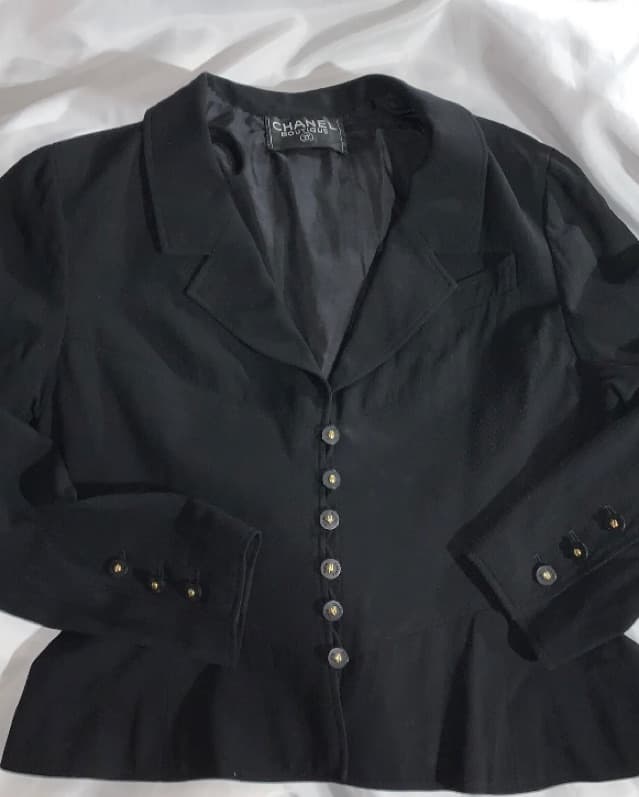 CHANEL size 44 wool jacket - Image 2