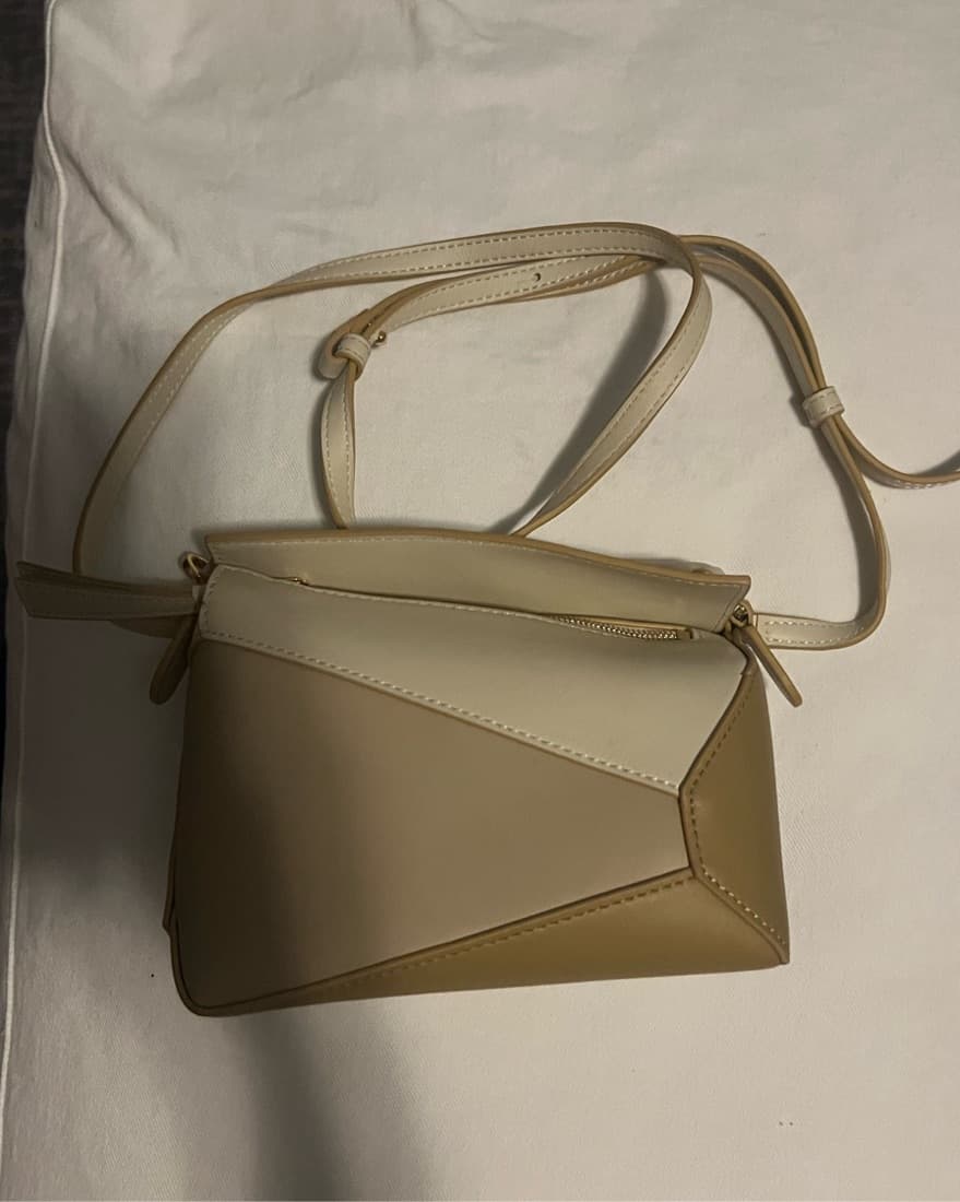 Loewe Mini Puzzle Bag - Image 2