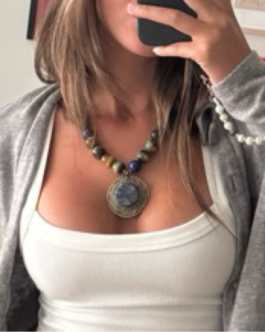 Unique Chunky Pendent Statement Necklace - Image 2