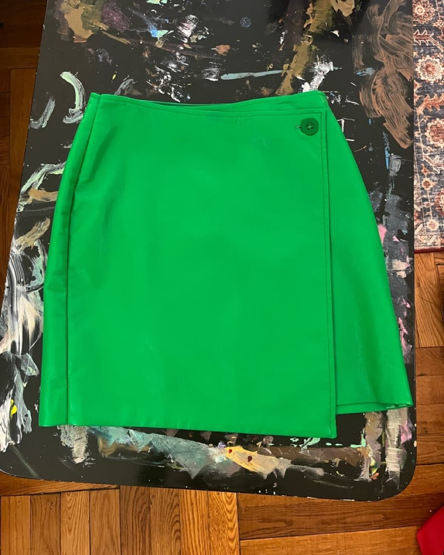 Aritzia Babaton Vicinity Skirt - Image 1