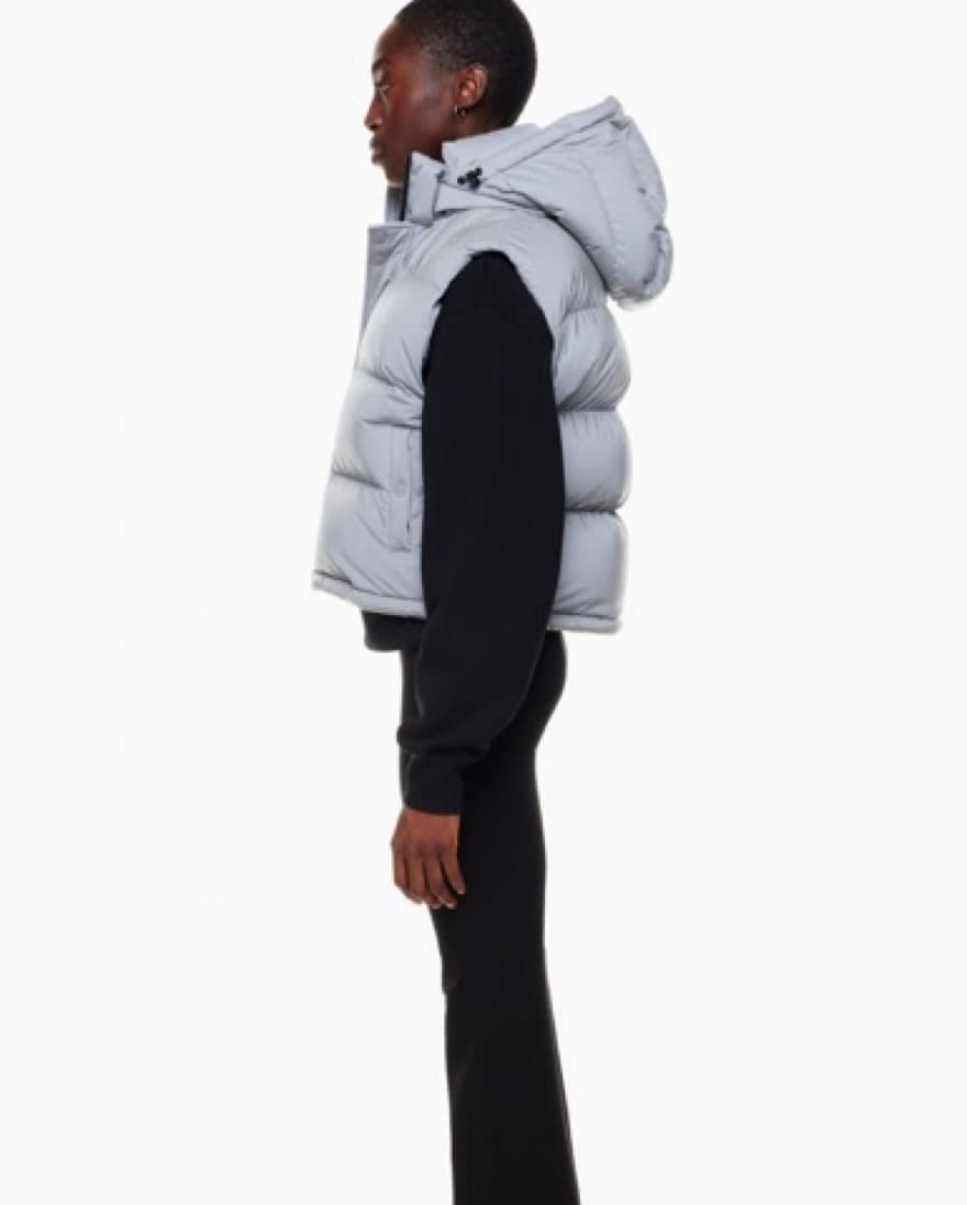 Aritzia Super Puff Reflective Vest - Image 2