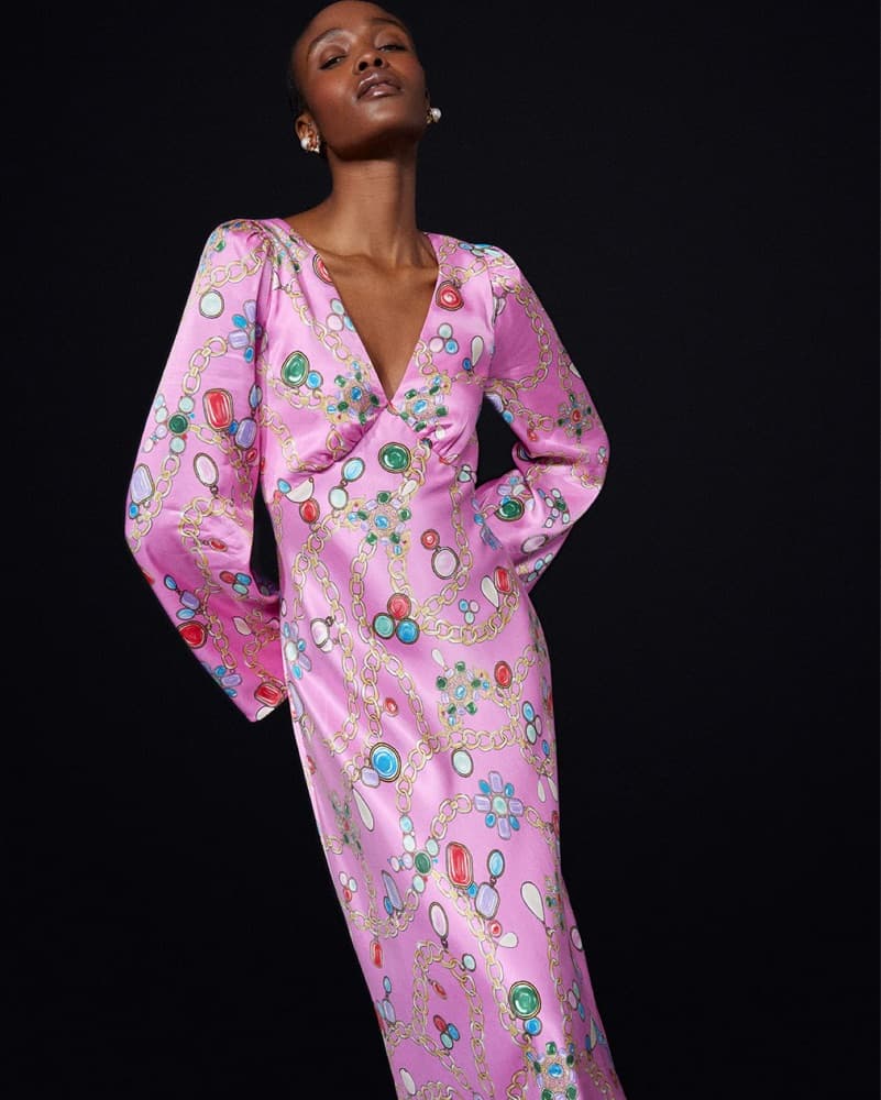 Kitri Libby Chain Print Dress - Image 5