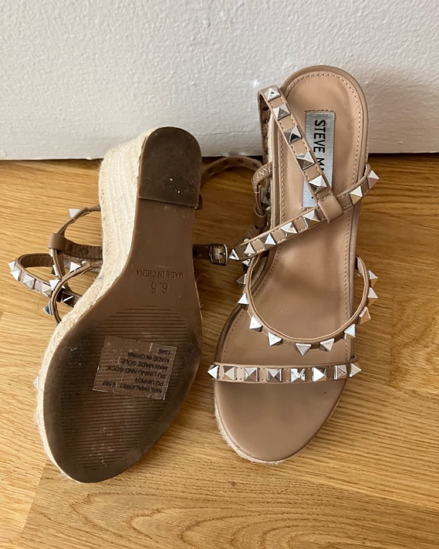Studded Steve Madden Wedges  - Image 3