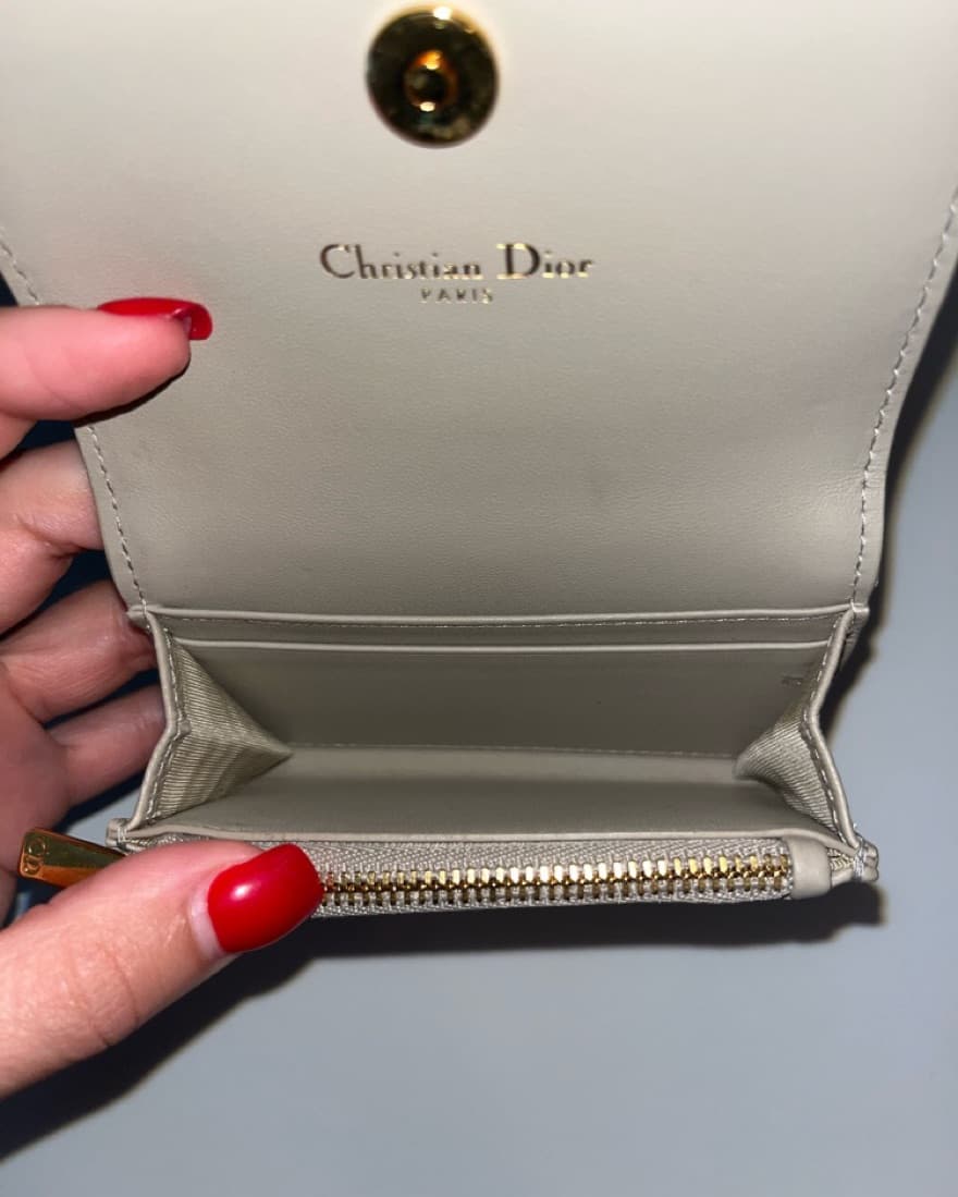 Dior Caro Glycine Wallet  - Image 4