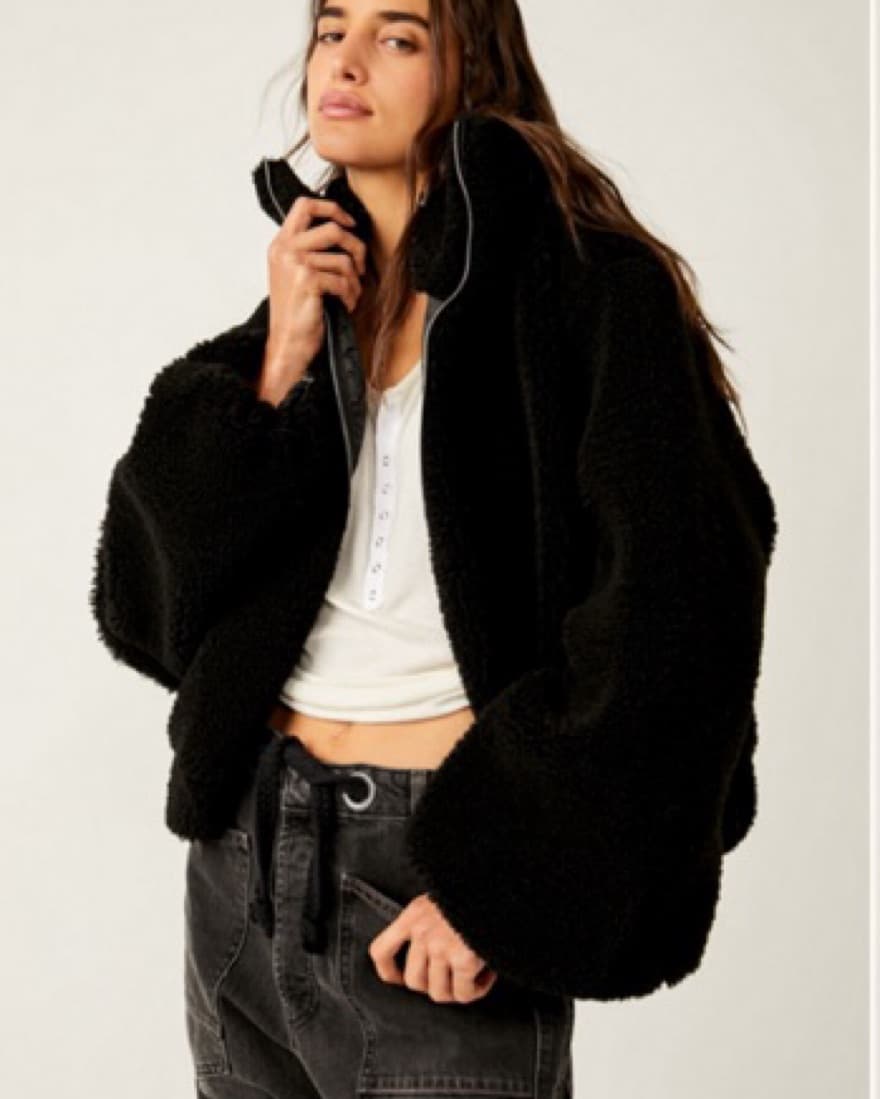Get Cozy Oversized Teddy Jacket Free Peo - Image 1