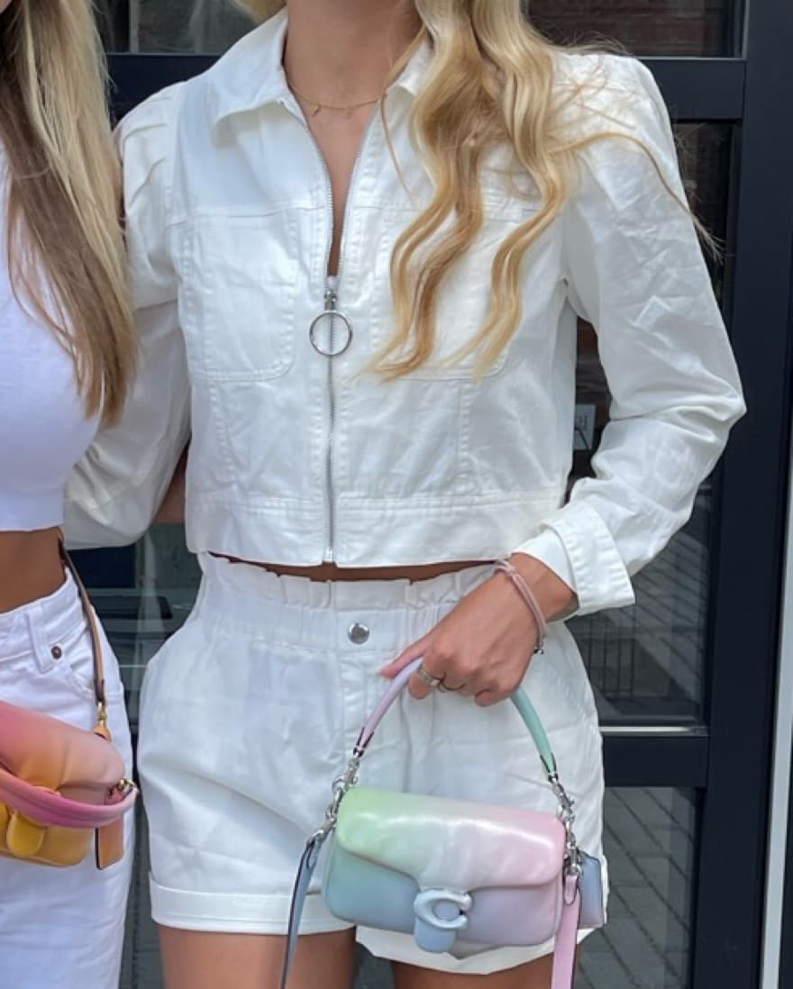 Daneille Bernstein set  - Image 1