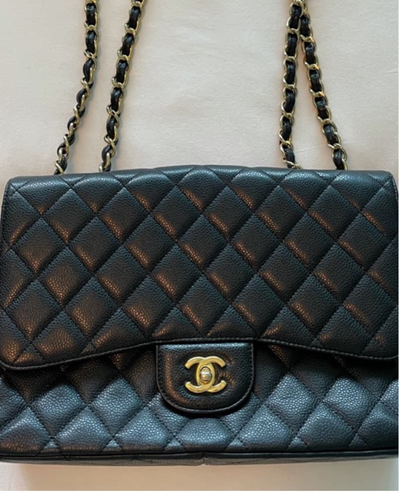 Chanel Quilted Leather Crossbody Bag - Image 2