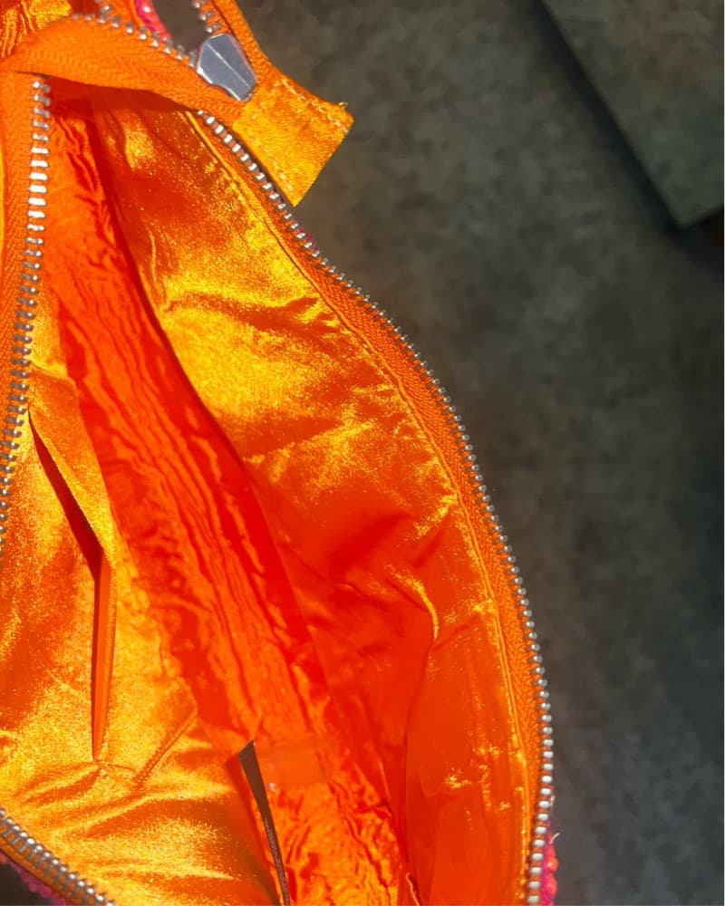 Vibrant Beaded Shoulder Bag - Image 3