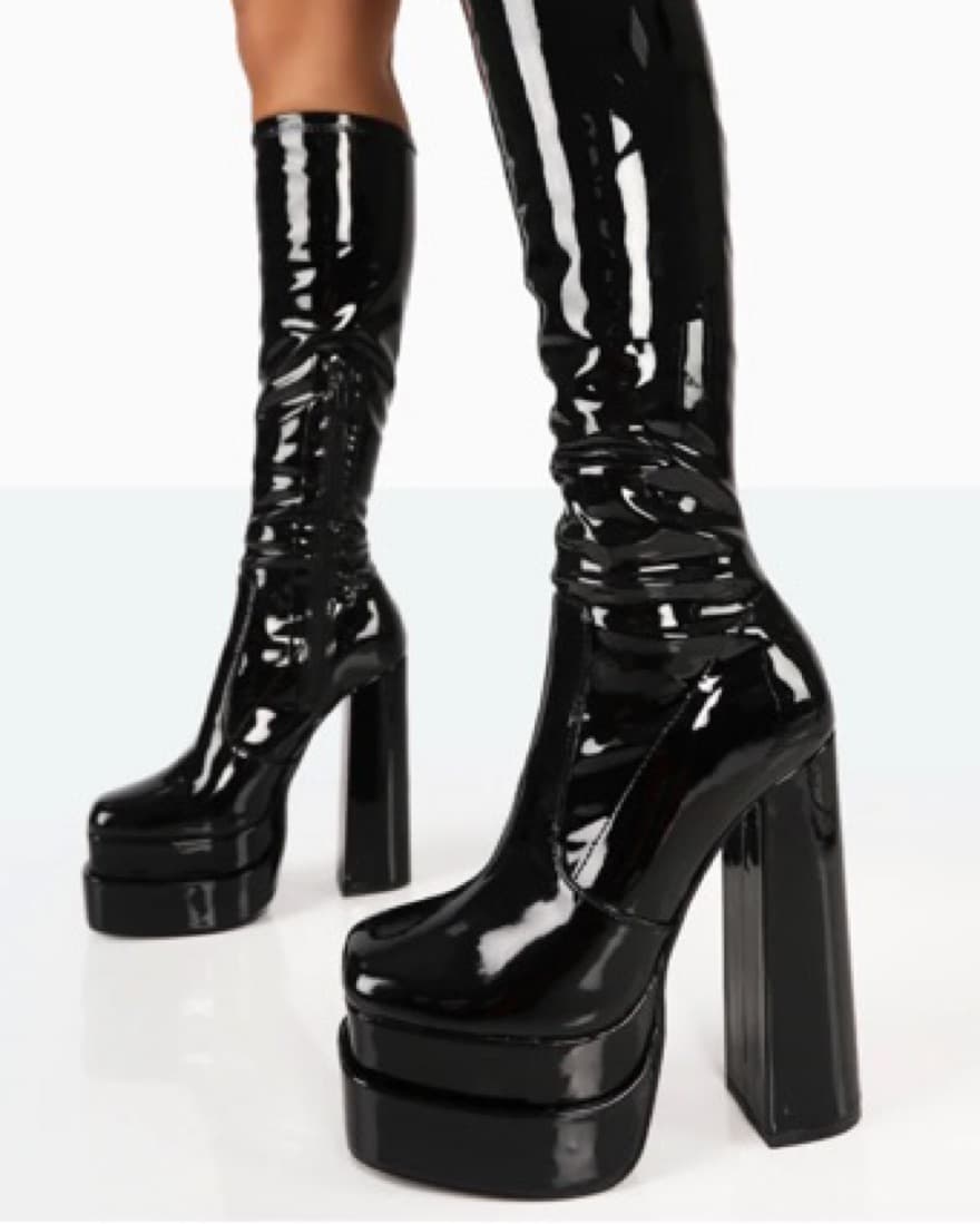 PATENT SQUARE TOE PLATFORM BOOTS  - Image 4