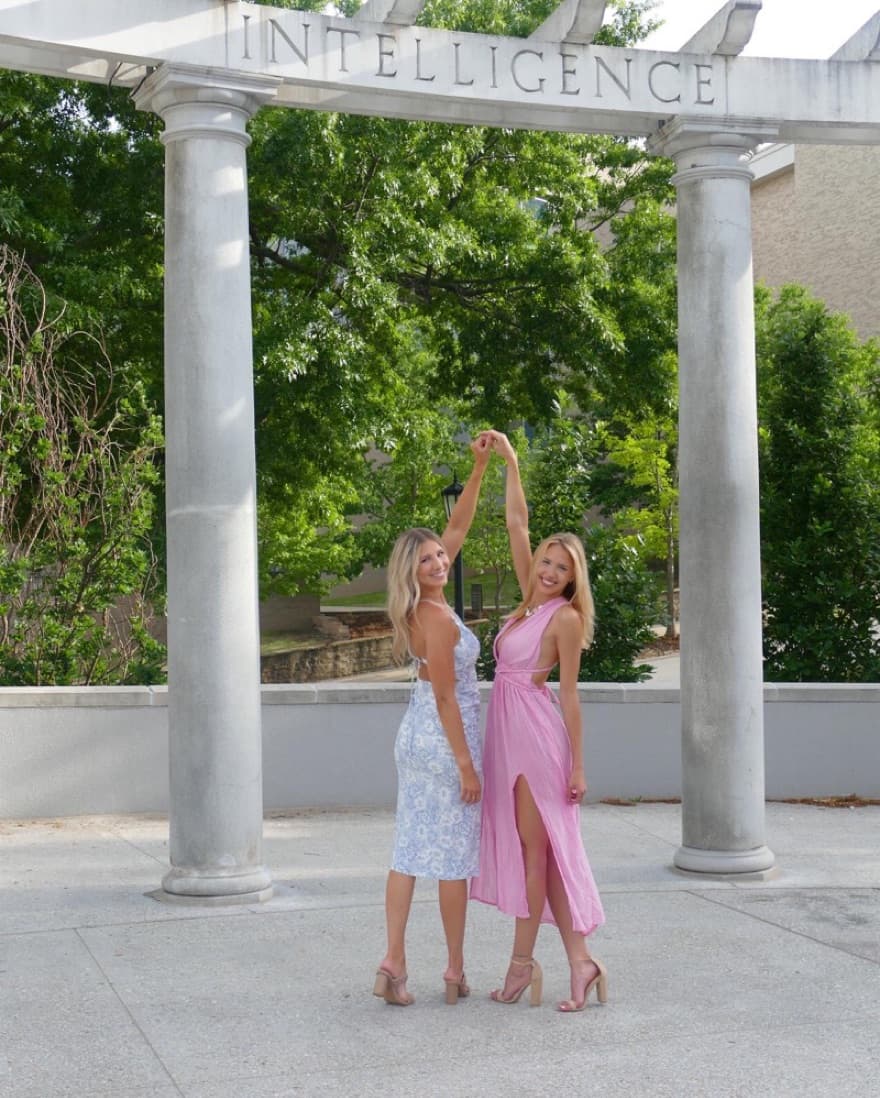 Pink Linen Garden Dress With Low Back - Image 2