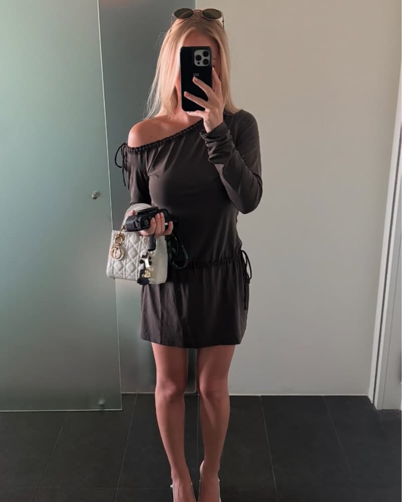 Chic Off-Shoulder Dress - Image 2